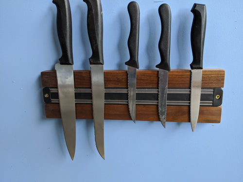 Magnetic walnut knife block - FurniturefromtheOaks