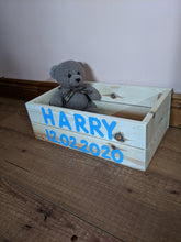 Load image into Gallery viewer, new born keepsakes box - FurniturefromtheOaks

